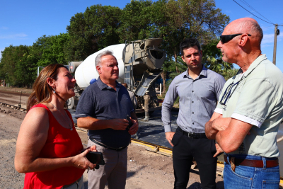 OBRAS PÚBLICAS: avanza la pavimentación de la primera etapa en la 9 de Julio y se proyecta la segunda