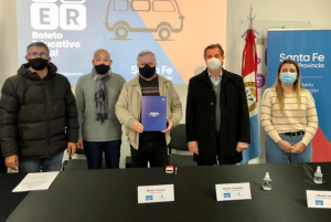 Municipio y Provincia firman Convenio del Boleto Educativo Rural